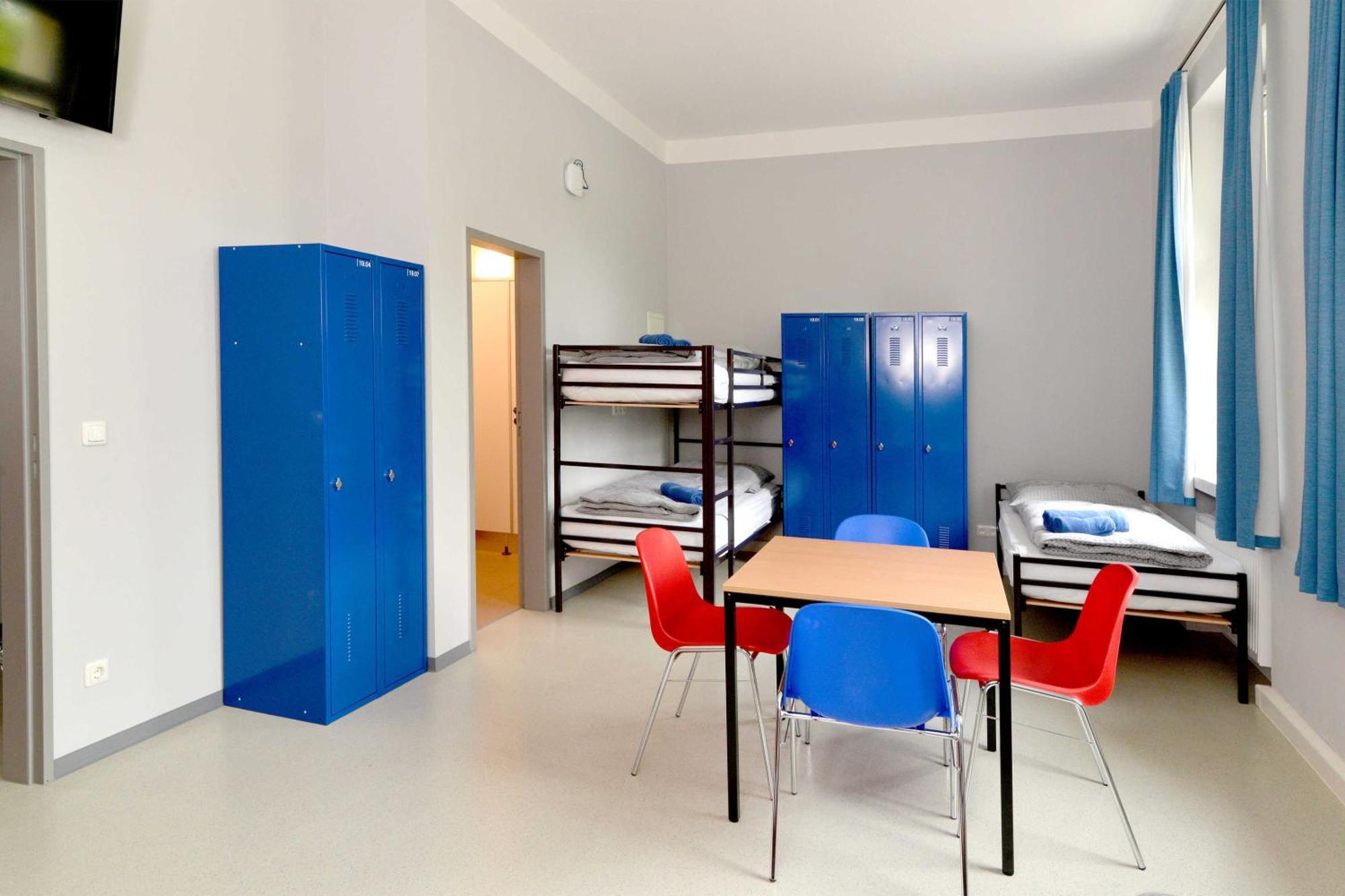 Hostel In Губен Экстерьер фото