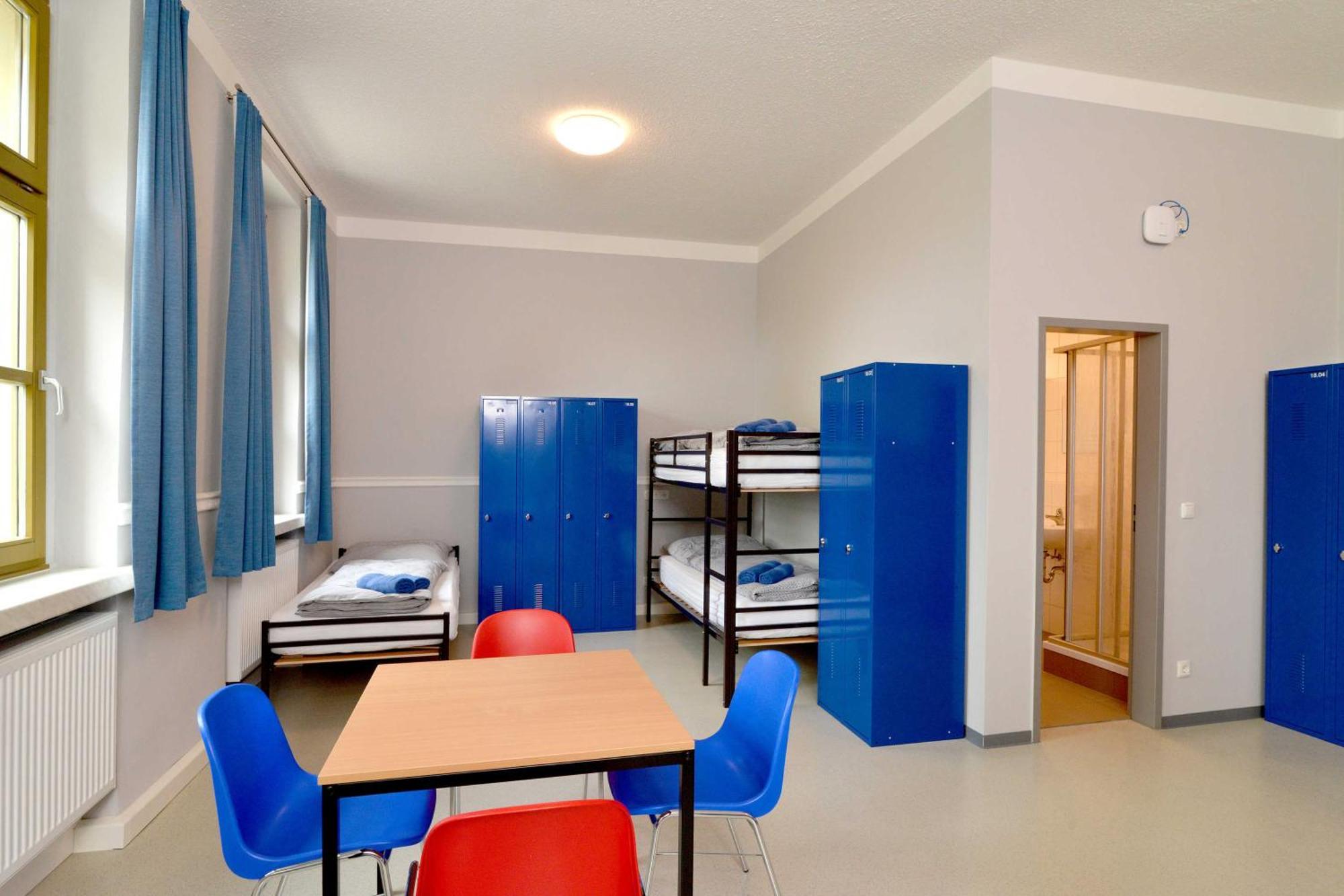 Hostel In Губен Экстерьер фото