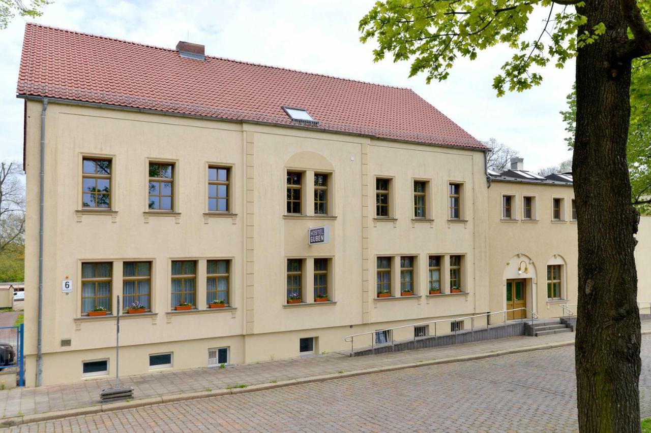 Hostel In Губен Экстерьер фото